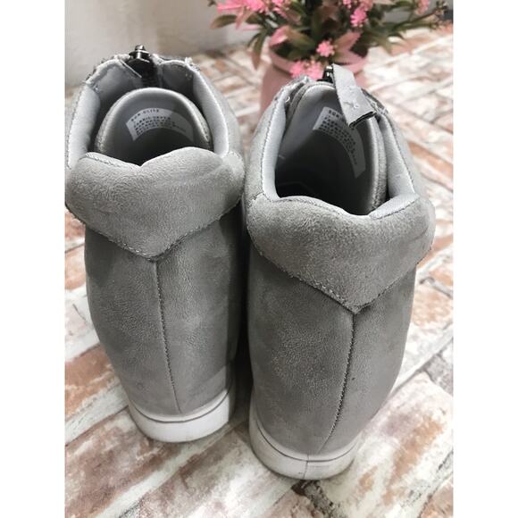 Sugar Glitz Grey Micro Hidden Wedge Sneakers, Size 7 - Picture 4 of 7